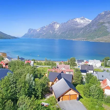 The Crush Ersfjordbotn